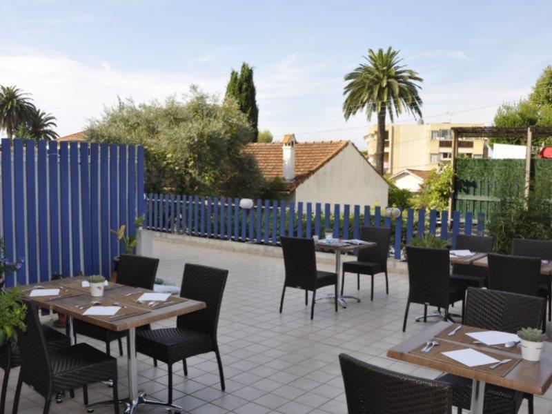 Hotel Restaurant De La Mer Гольф-Жуан Экстерьер фото
